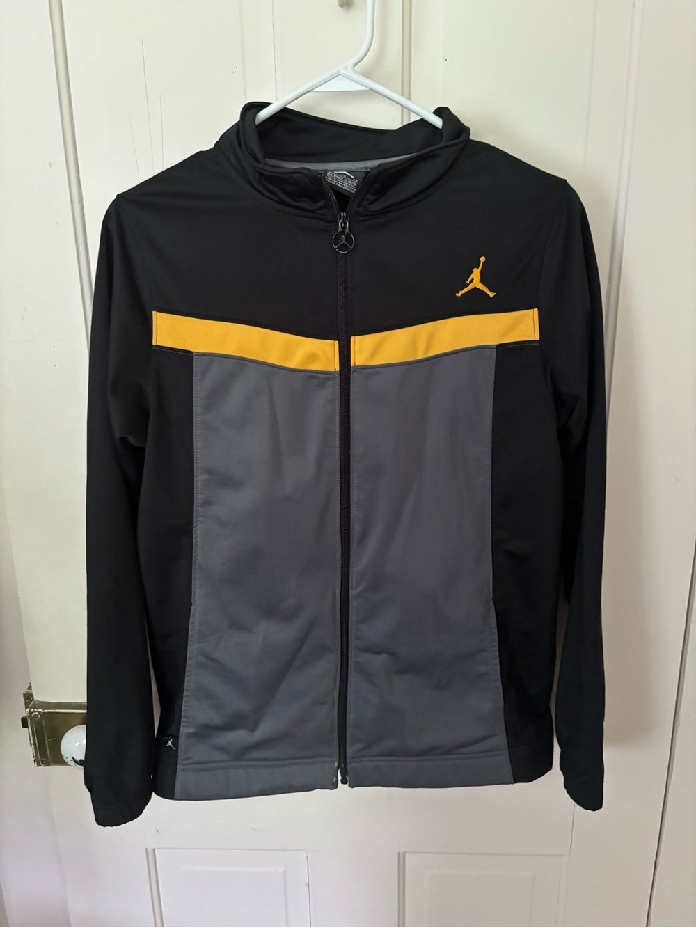 Youth zip up